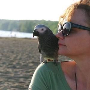 Meet your Posher, Angela